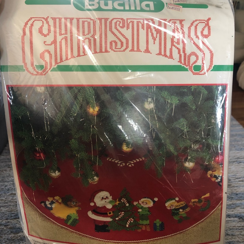 Vintage tree skirt kit